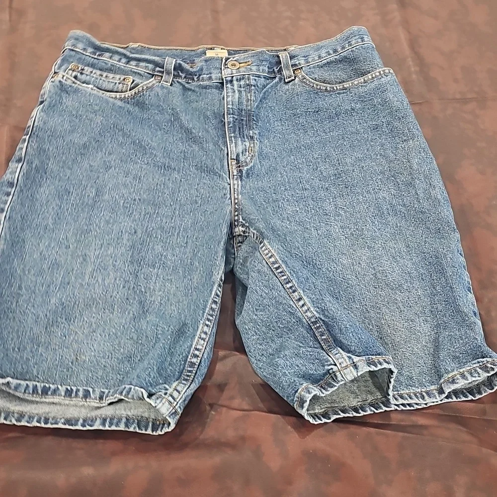 M Blue Jean Shorts Sz Waist 36 - Picture 2 of 5